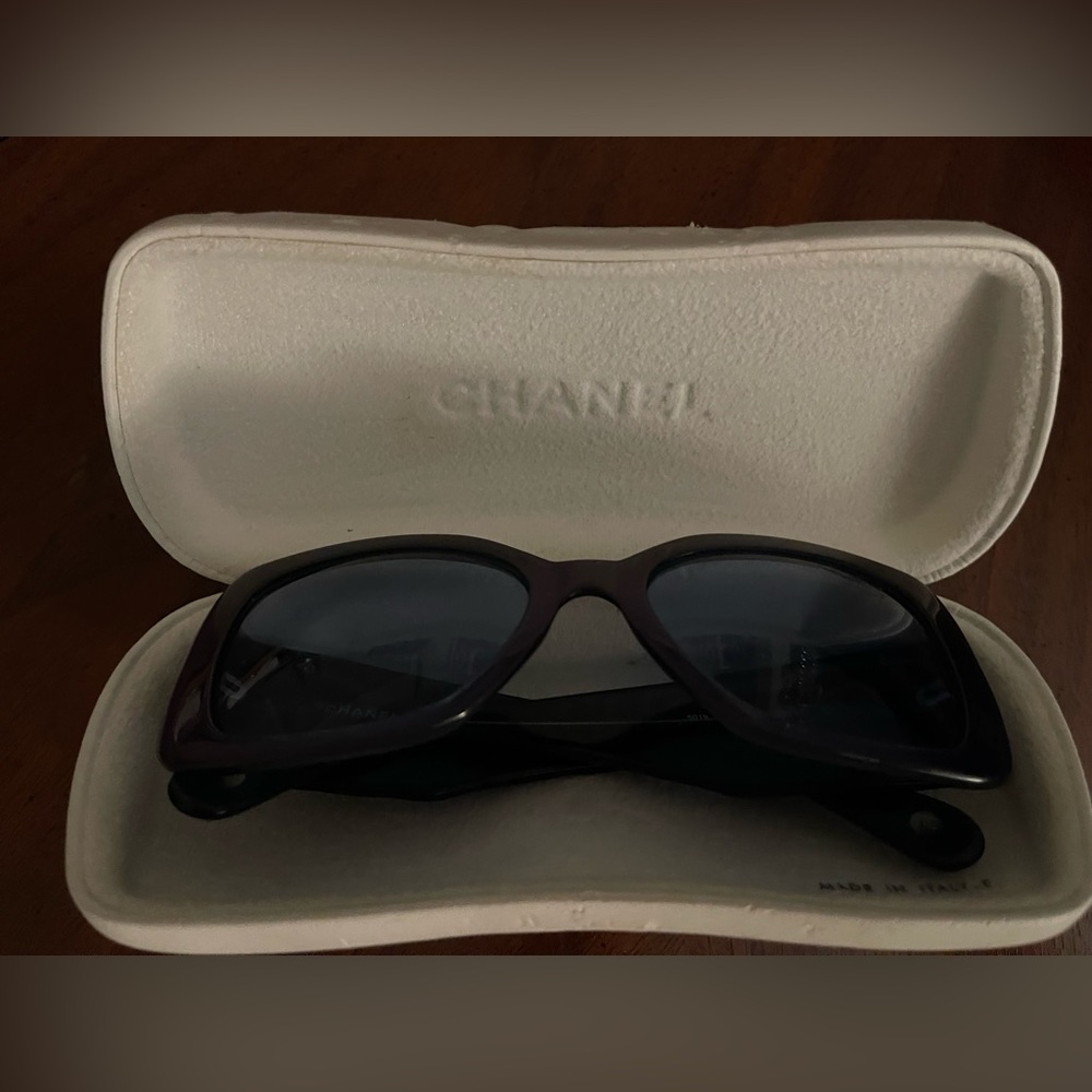 CHANEL 5019 LADIES BLUE/PURPLE GRADIENT SQUARE SUNGLASSES W/ ORIG QUILTED CASE - Picture 9 of 12